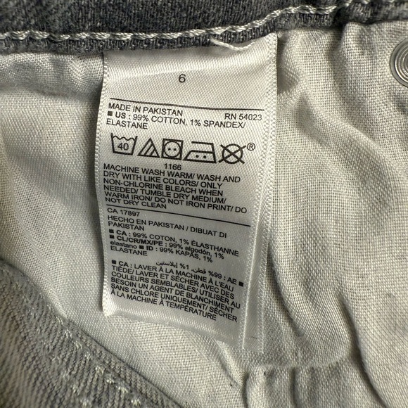 Old Navy Gray Women's High Rise Straight Jeans - Picture 4 of 9